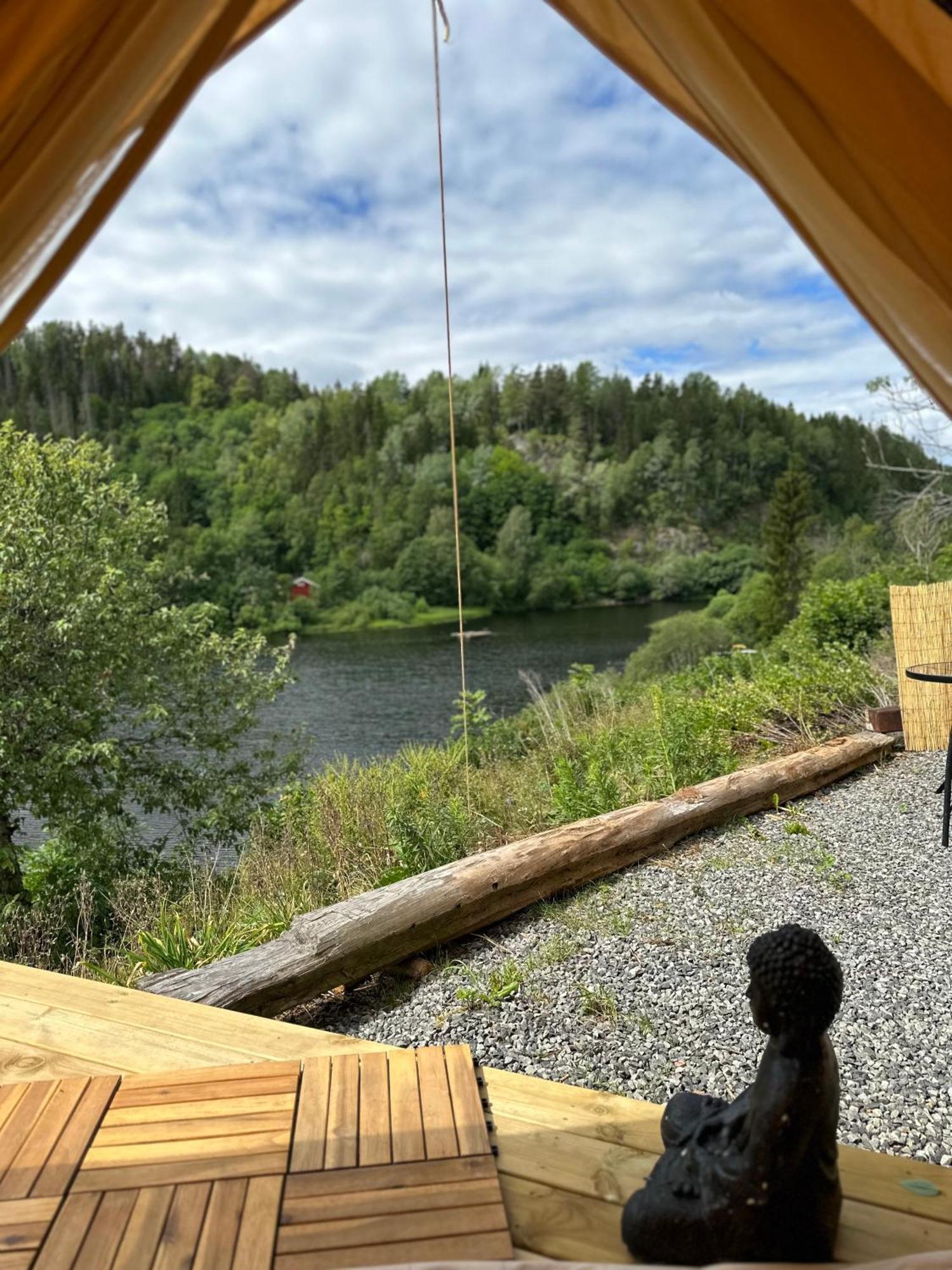 Glamping On Idyllic Lake, Paddle Boards & Rowboat بورشغرون المظهر الخارجي الصورة